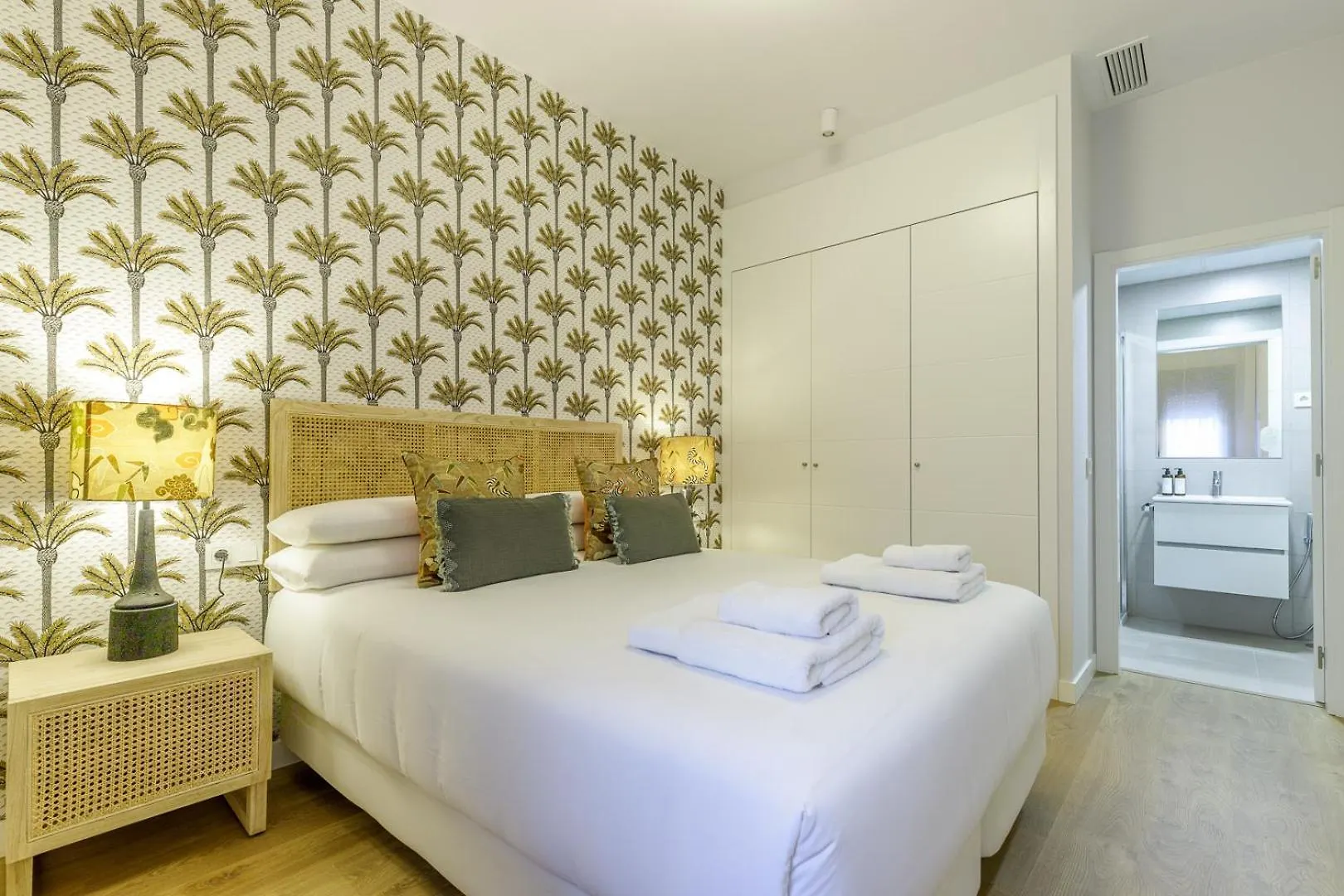 Malagueta Miramar With Shared Pool By Caleta Homes Málaga 0*,  Spanyolország
